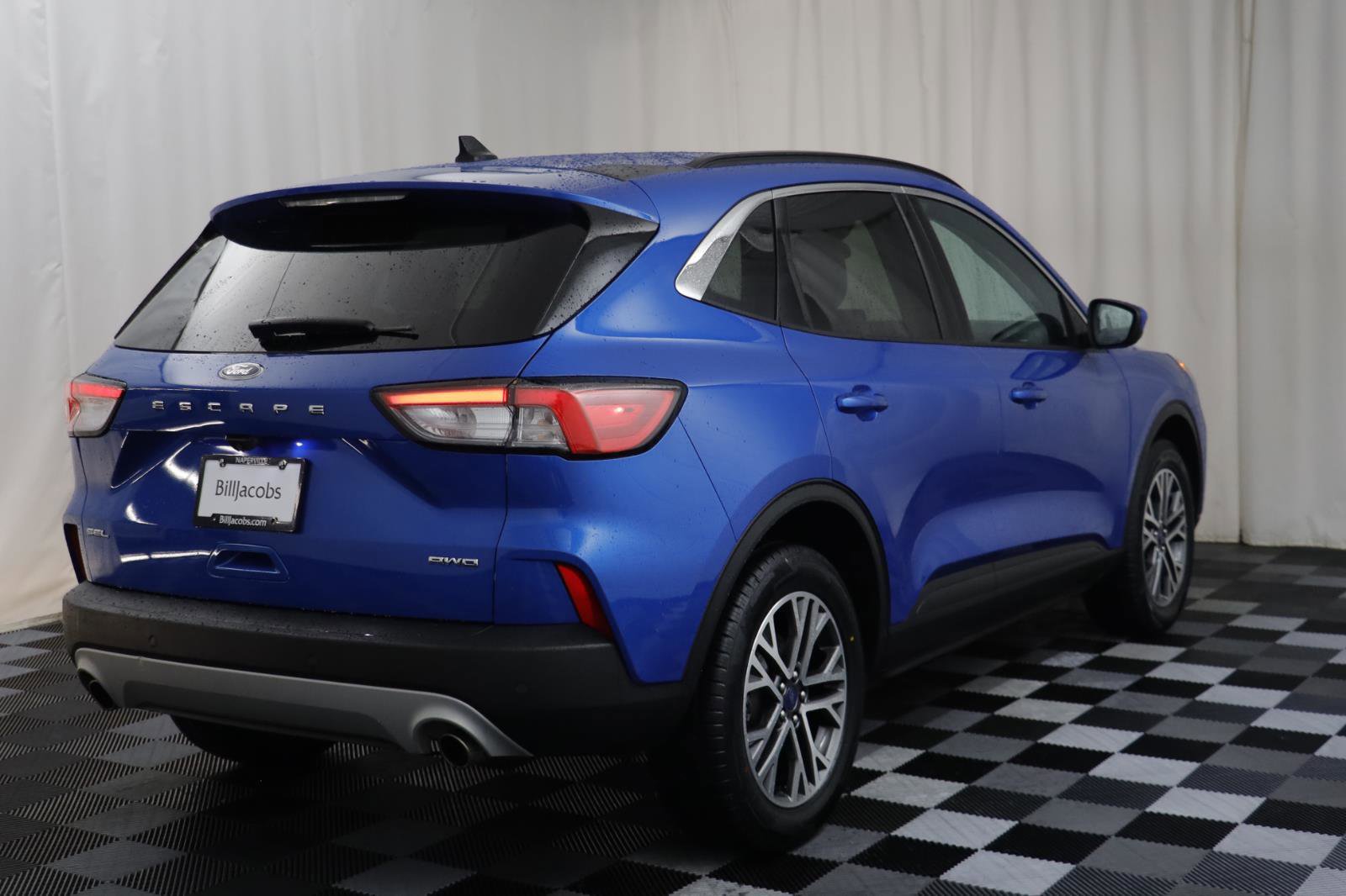 Used 2021 Ford Escape SEL image 17