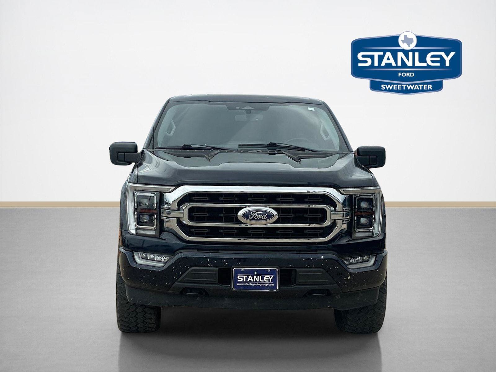 Used 2023 Ford F150 XLT w/ Equipment Group 302A High AWD/4WD image 2