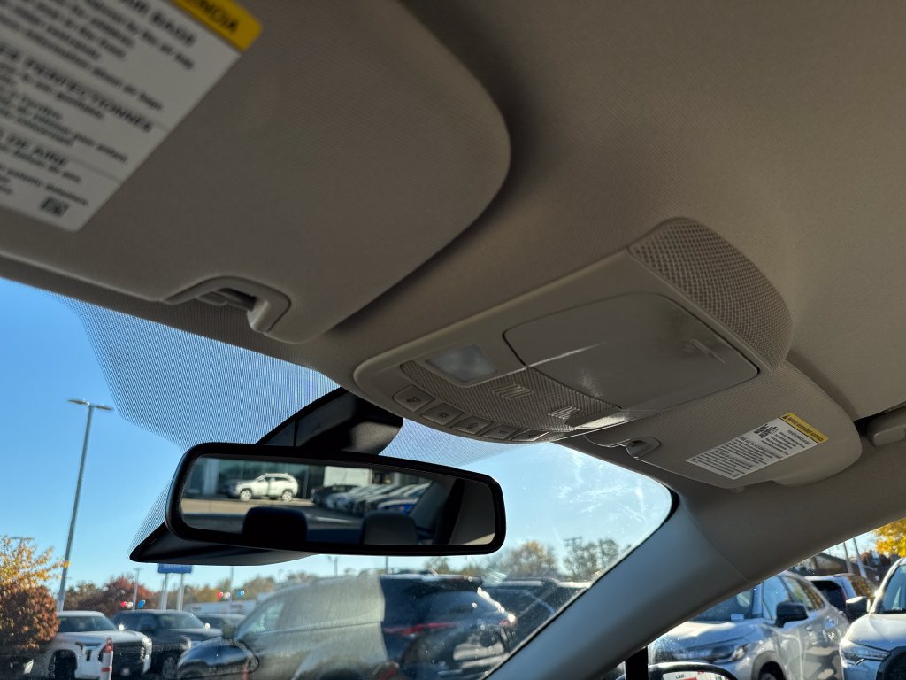 Used 2019 Ford Fusion SE w/ Equipment Group 151A FWD image 30