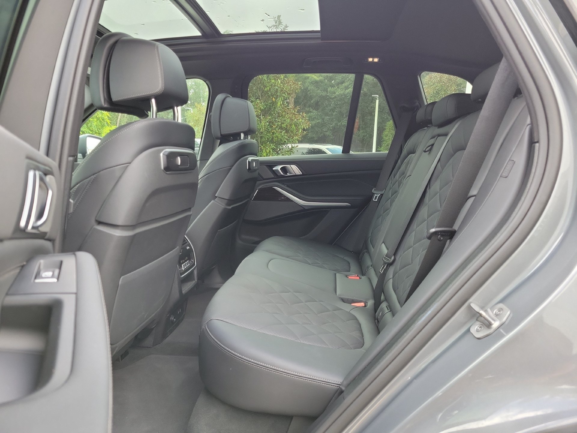 Used 2025 BMW X5 xDrive40i AWD/4WD image 19