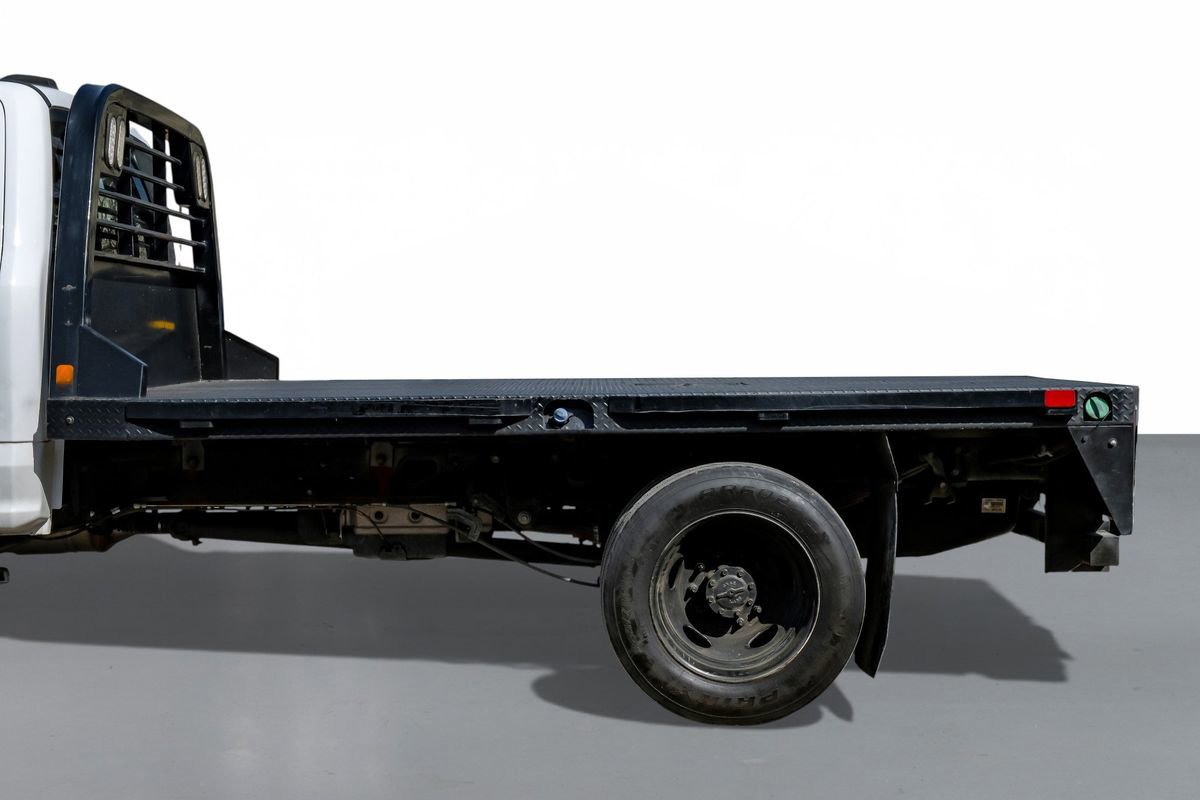 Used 2021 Ford F550 4x4 Crew Cab Super Duty w/ Power Equipment Group image 10