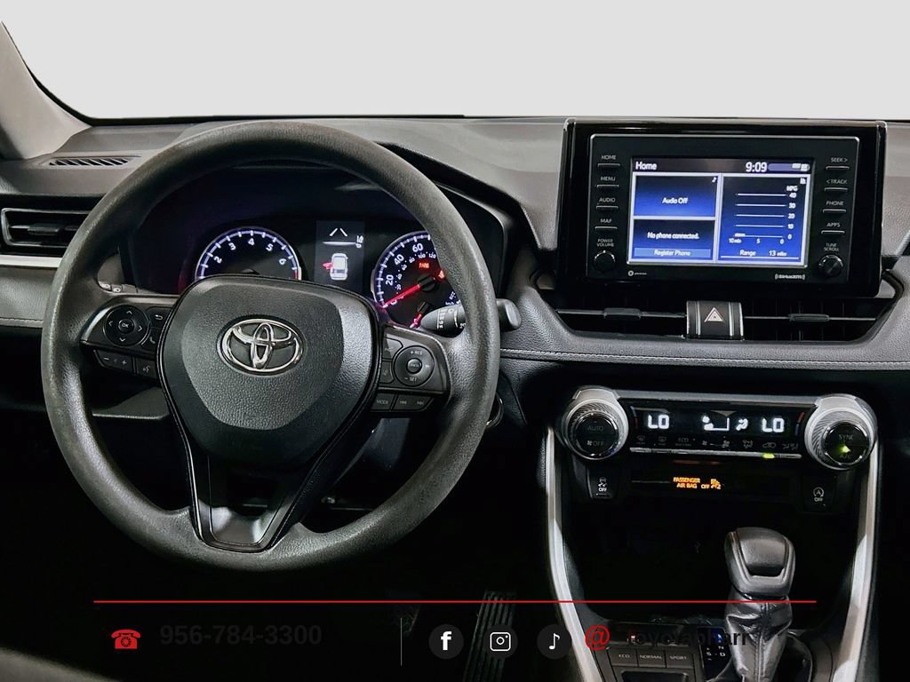 Used 2020 Toyota RAV4 XLE FWD image 19