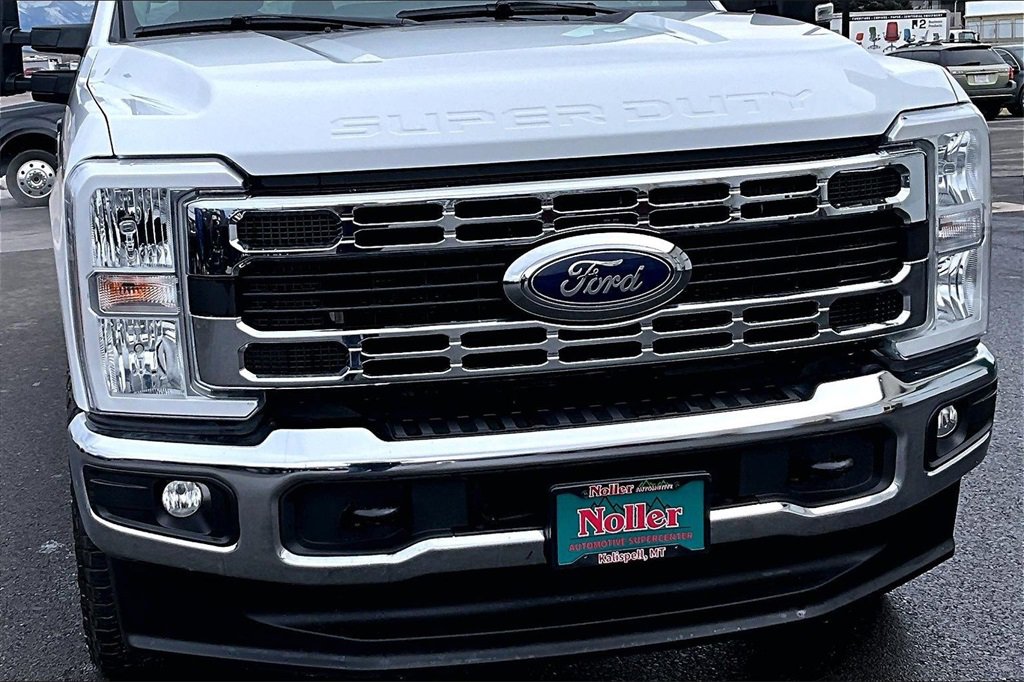 Used 2024 Ford F350 XLT image 29