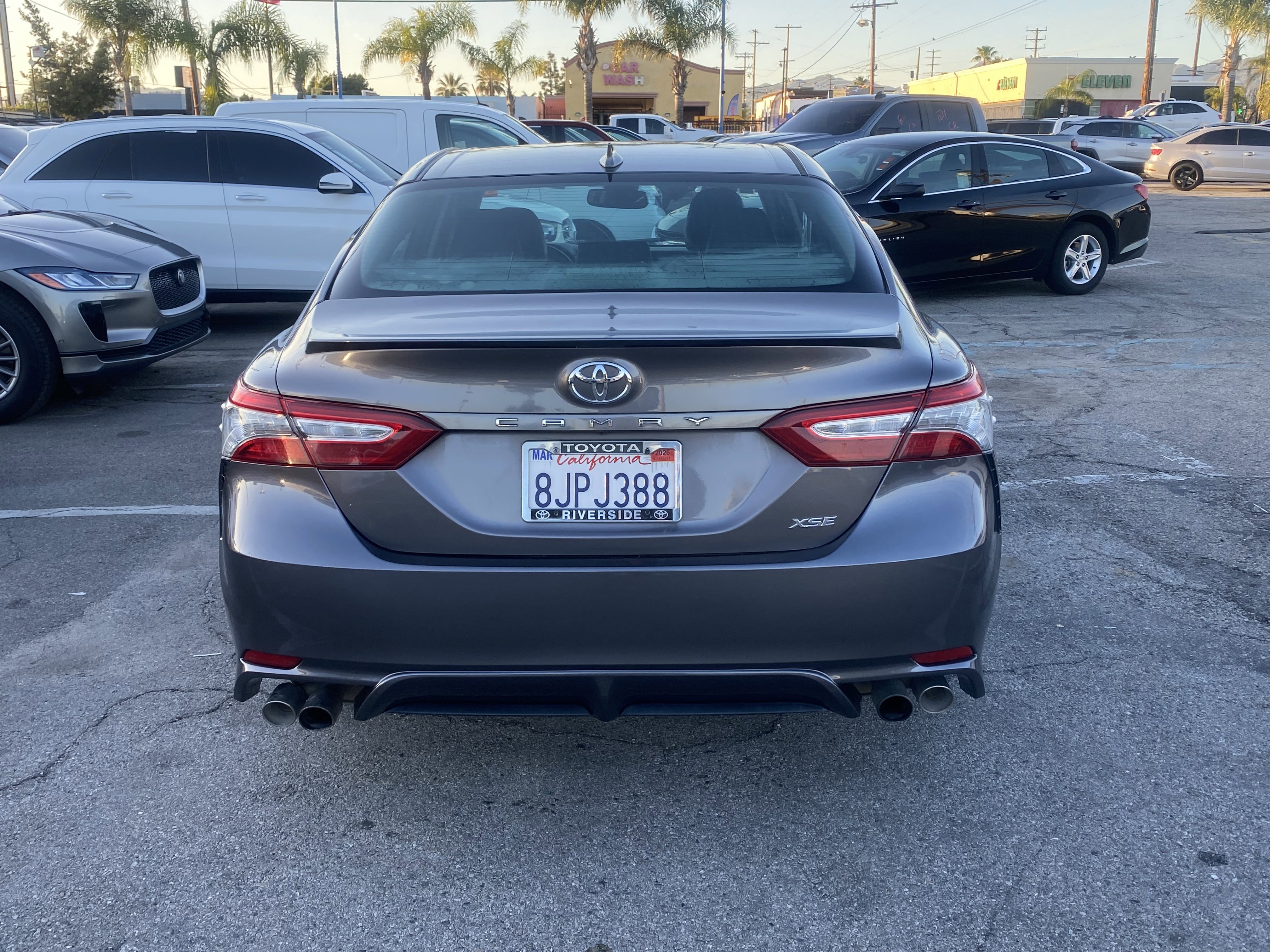 Used 2019 Toyota Camry XSE FWD image 8