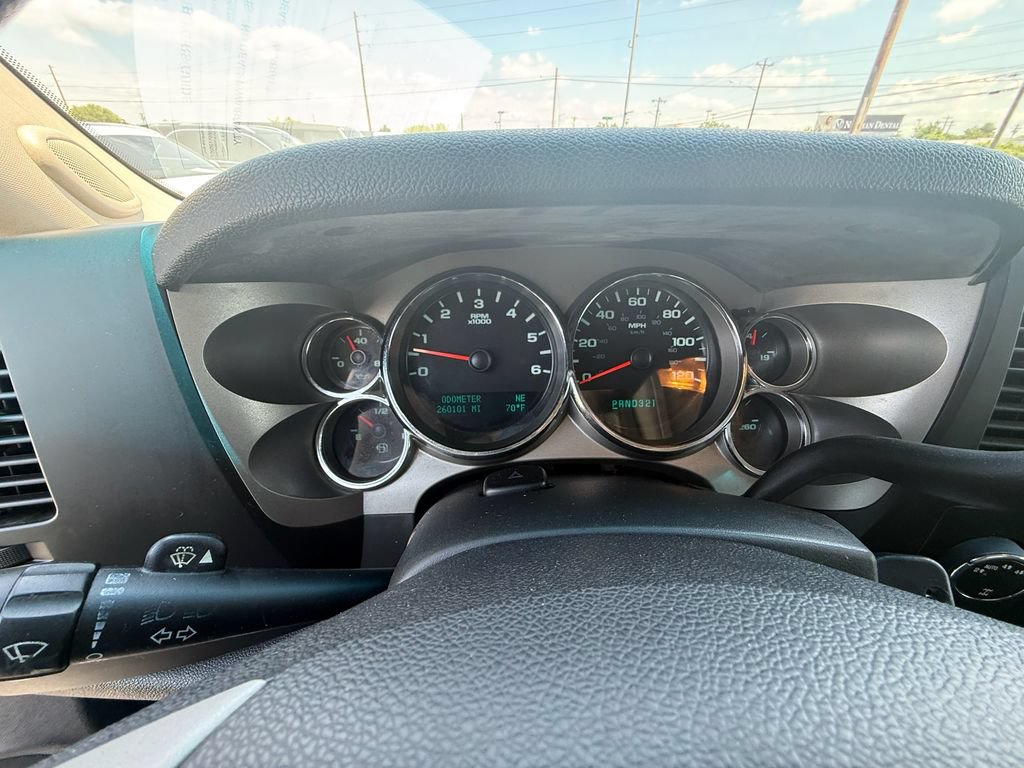 Used 2009 Chevrolet Silverado 1500 LT w/ Power Pack Plus AWD/4WD image 17