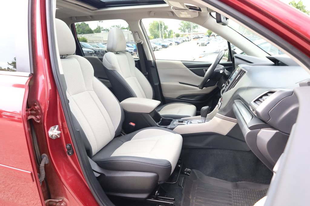 Used 2022 Subaru Forester Premium AWD/4WD image 25