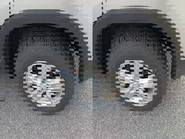 Used 2017 Chevrolet Trax LS AWD/4WD image 11