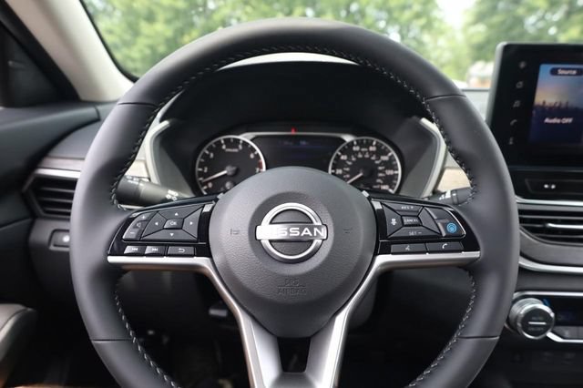 New 2026 Nissan Altima 2.5 SV w/ SV Premium Package FWD image 9