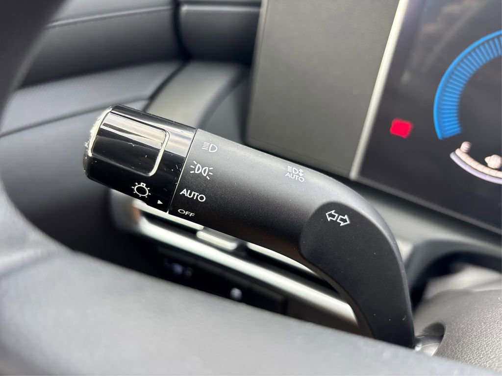 Certified 2025 Hyundai Tucson SE image 24