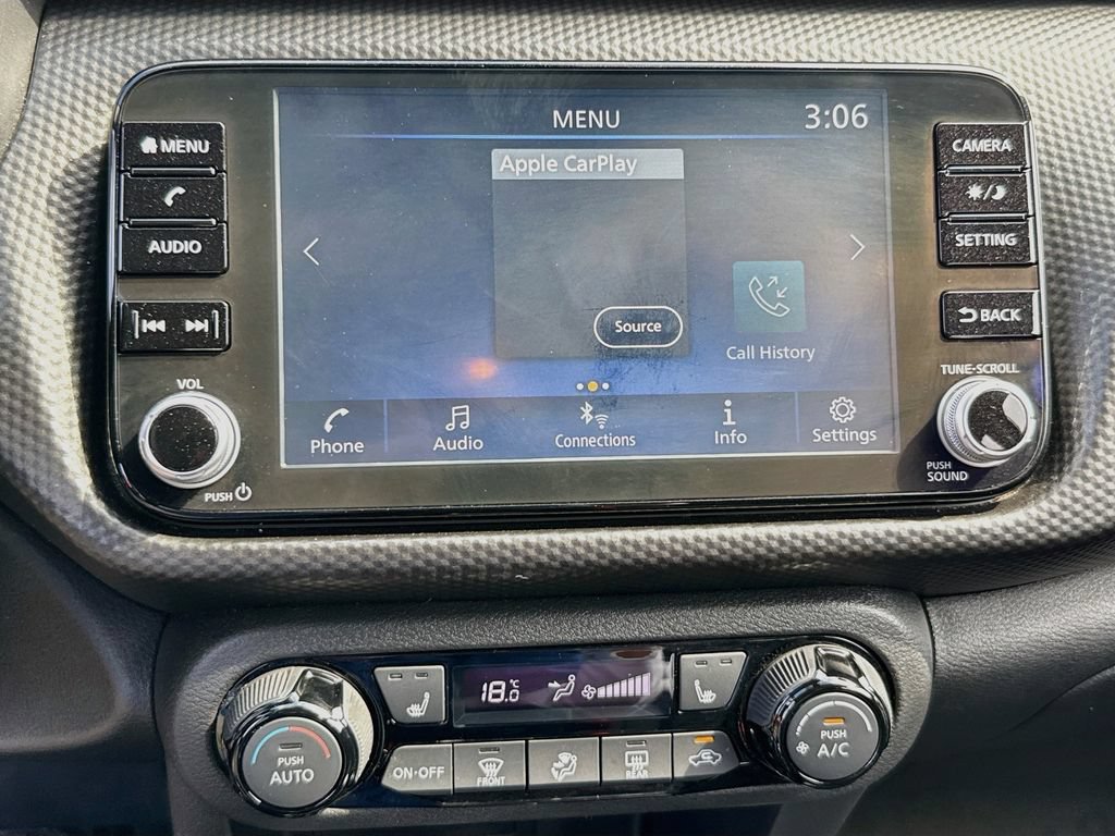 Used 2021 Nissan Kicks SV FWD image 16