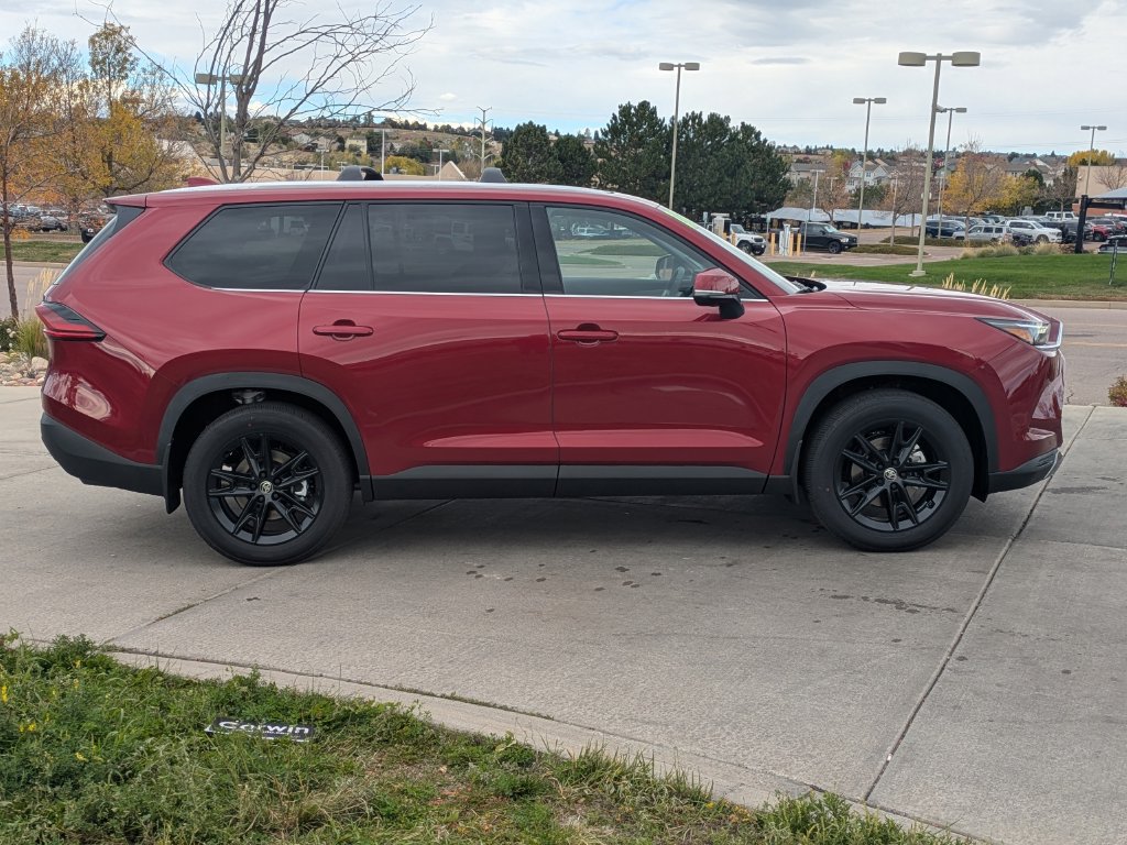 Used 2026 Toyota Grand Highlander AWD image 10