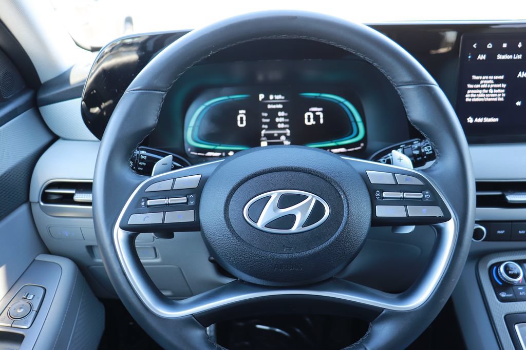 Used 2025 Hyundai Palisade SEL FWD image 22