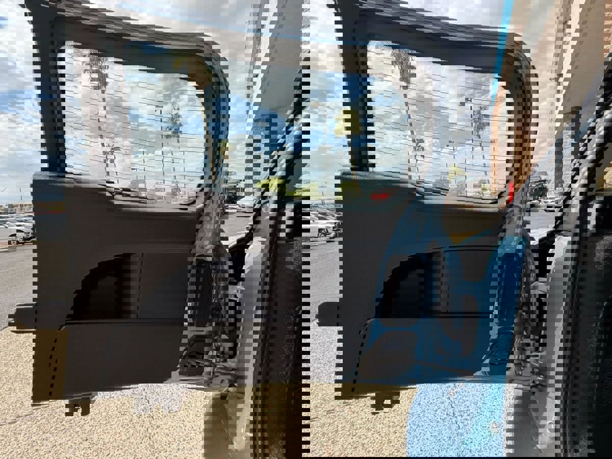 Used 2016 MINI Cooper Clubman image 33