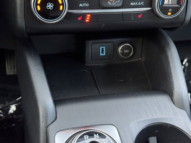 Used 2020 Ford Escape SE image 15