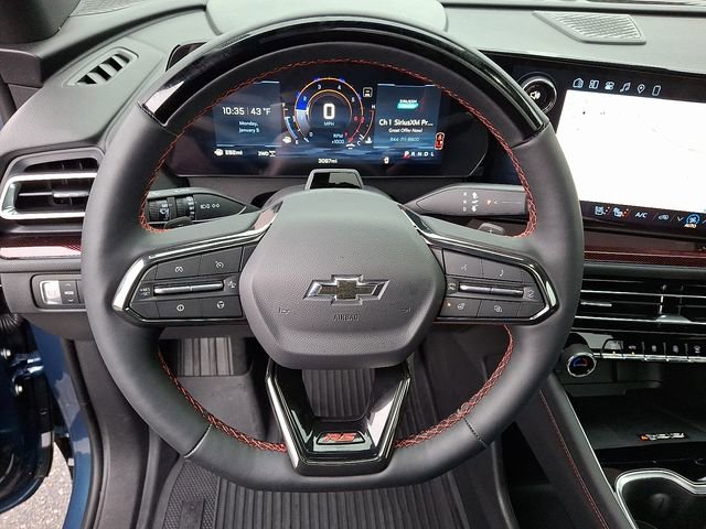 Used 2026 Chevrolet Traverse RS image 17