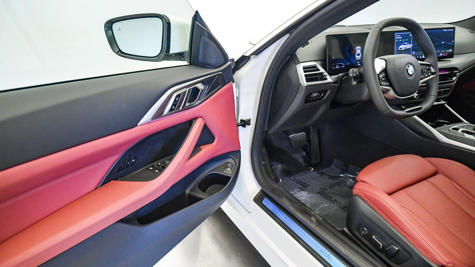 Used 2026 BMW 430i Coupe w/ Parking Assistance Package image 22