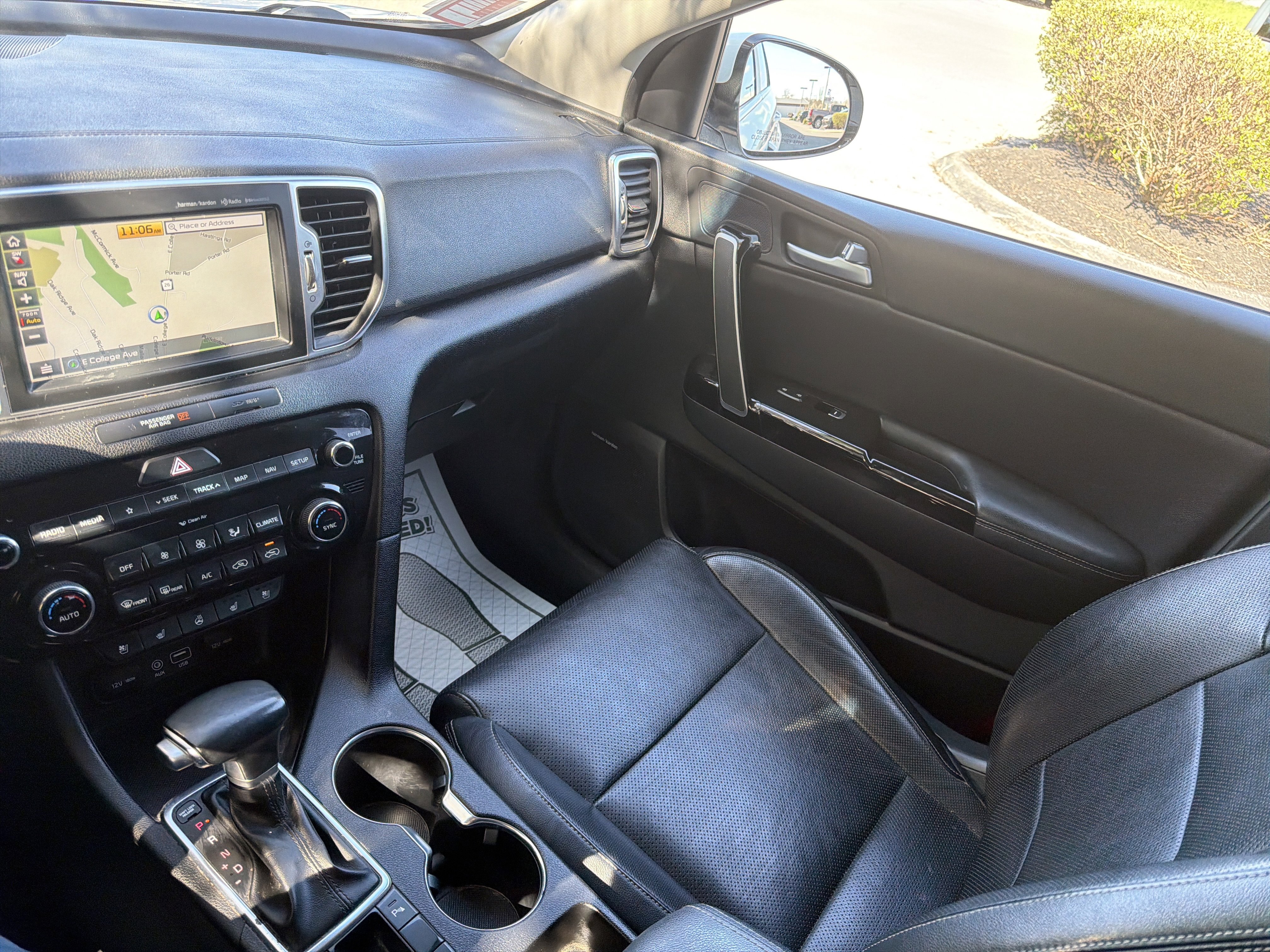 Used 2018 Kia Sportage SX image 25