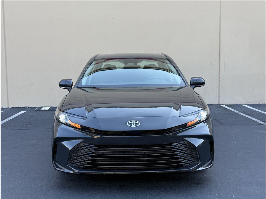 Used 2026 Toyota Camry LE FWD image 2