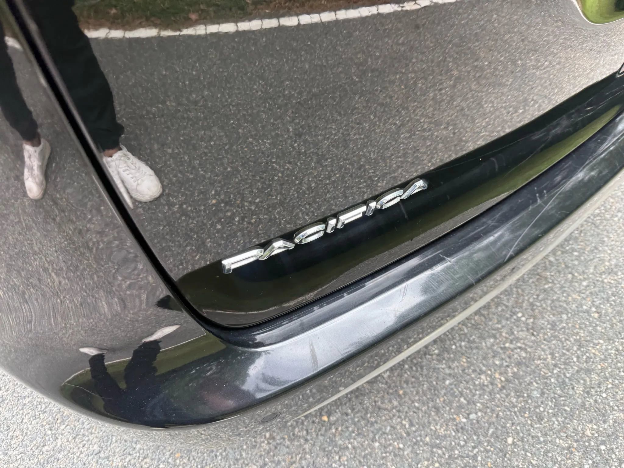 Used 2019 Chrysler Pacifica Touring-L FWD image 12