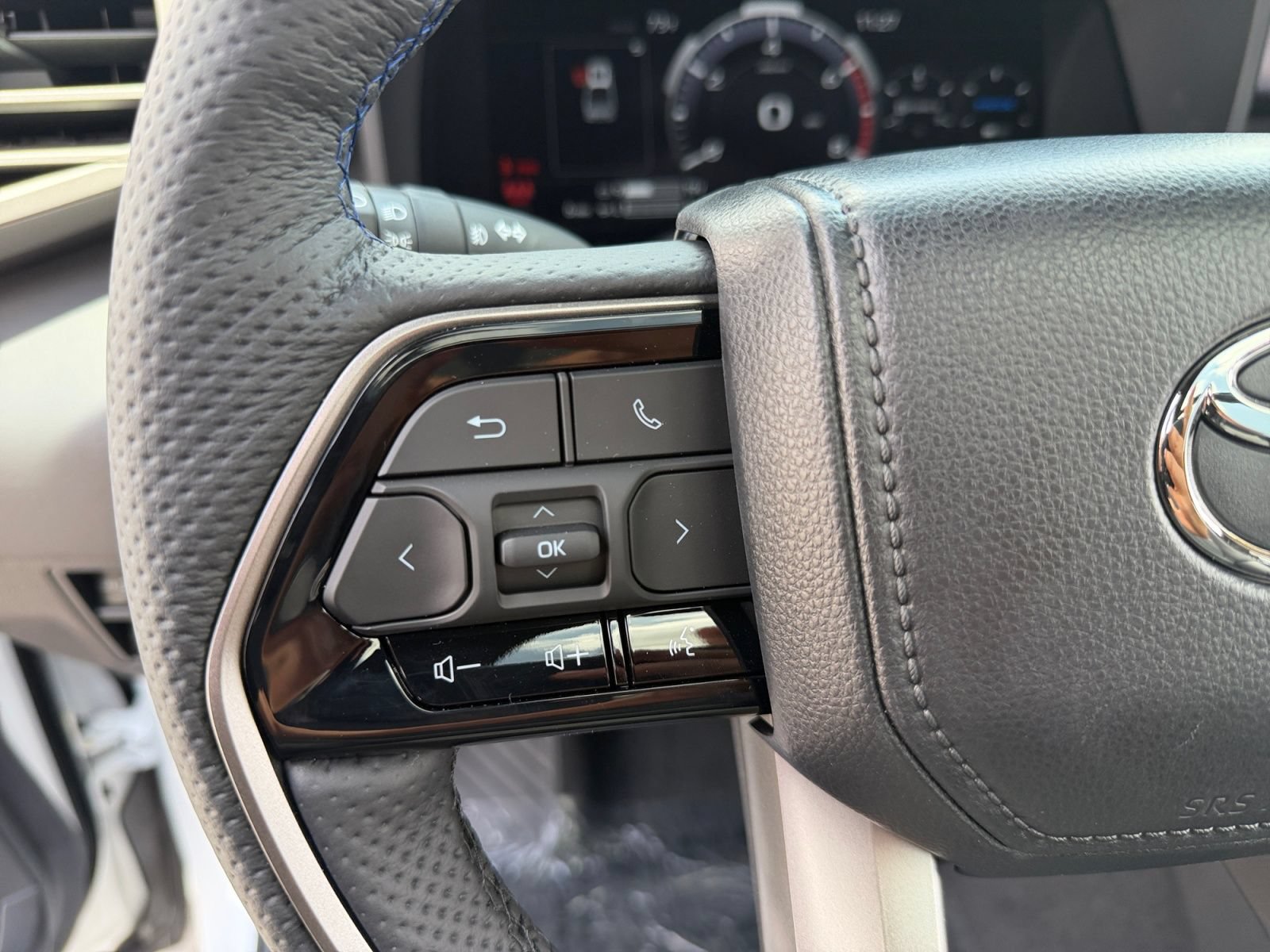 New 2026 Toyota Tundra Platinum AWD/4WD image 19
