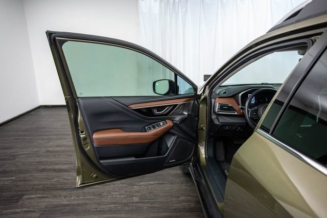Used 2020 Subaru Outback Touring XT image 16