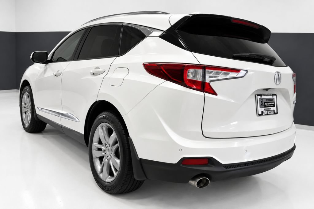 Used 2019 Acura RDX w/ Advance Package FWD image 3