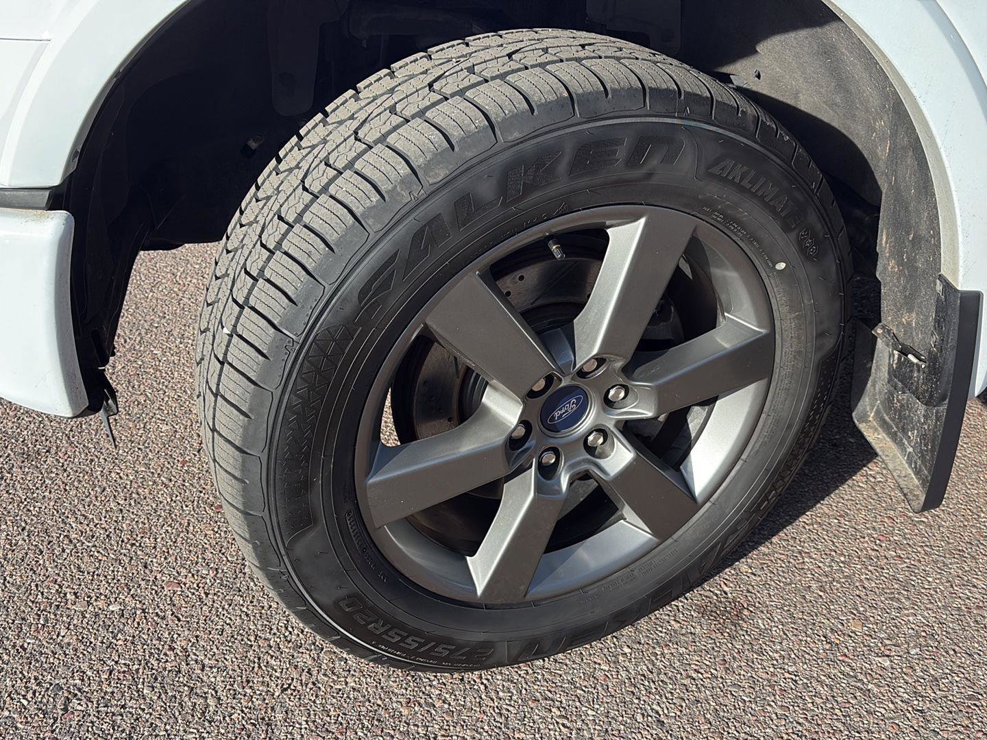 Used 2016 Ford F150 Lariat w/ Equipment Group 502A Luxury image 4