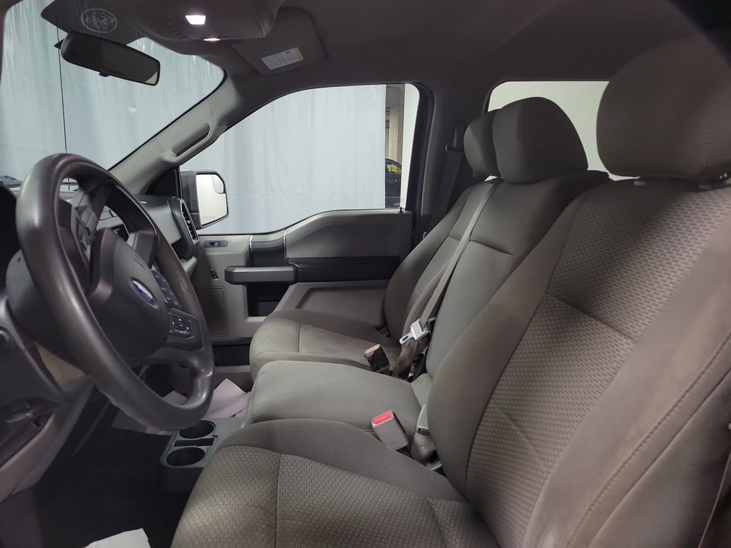 Used 2017 Ford F150 XLT image 15