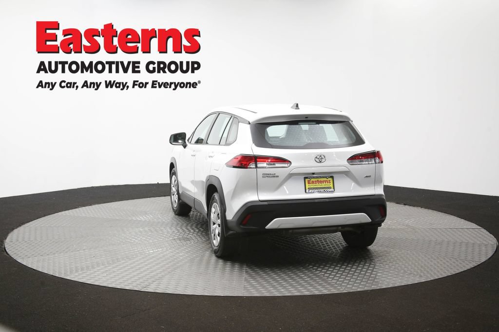 Used 2023 Toyota Corolla Cross L AWD/4WD image 38
