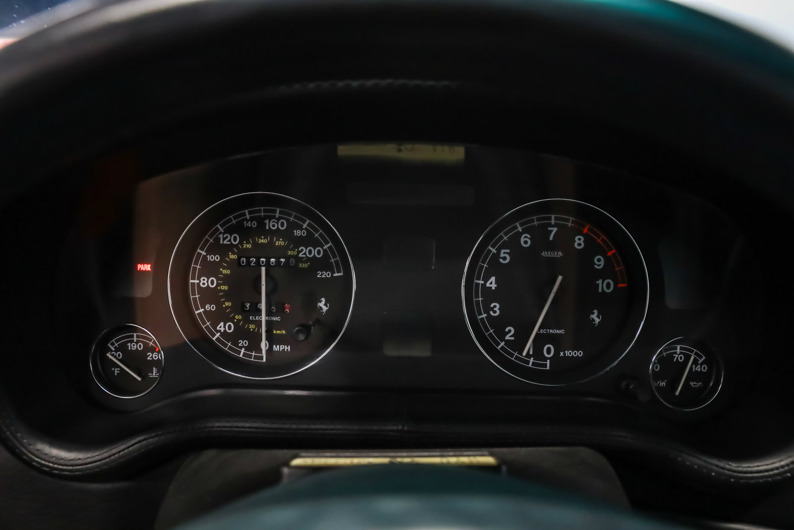 Used 2000 Ferrari 550 Maranello Coupe RWD image 40