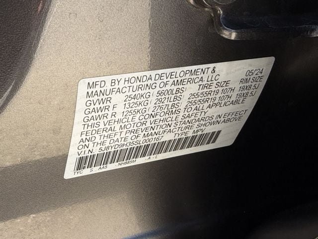 Used 2025 Acura MDX FWD image 29