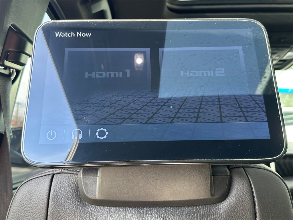 Used 2023 GMC Yukon Denali w/ Denali Reserve Package image 53