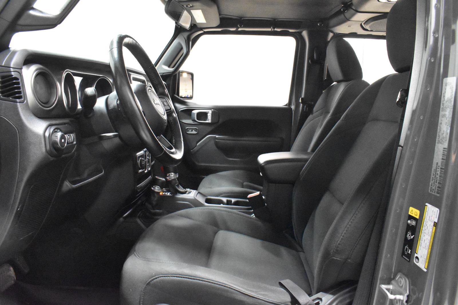 Used 2021 Jeep Wrangler Unlimited Sport image 3