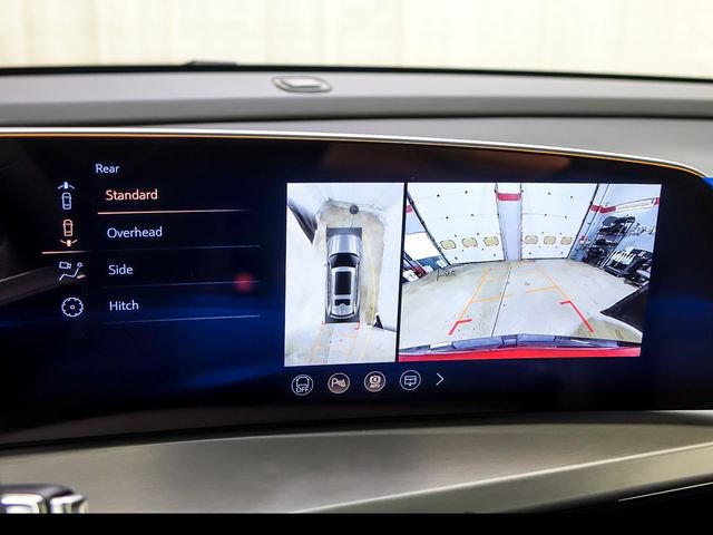 New 2027 Cadillac Vistiq Sport w/ LPO, Floor Liner Package AWD/4WD image 18