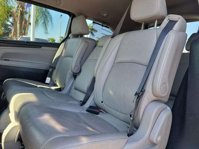 Used 2023 Honda Odyssey Touring image 11