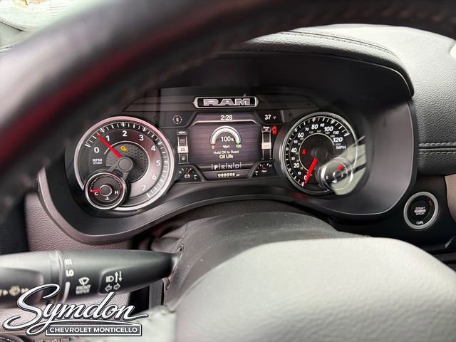 Used 2019 RAM 1500 Laramie w/ Sport Appearance Package AWD/4WD image 11