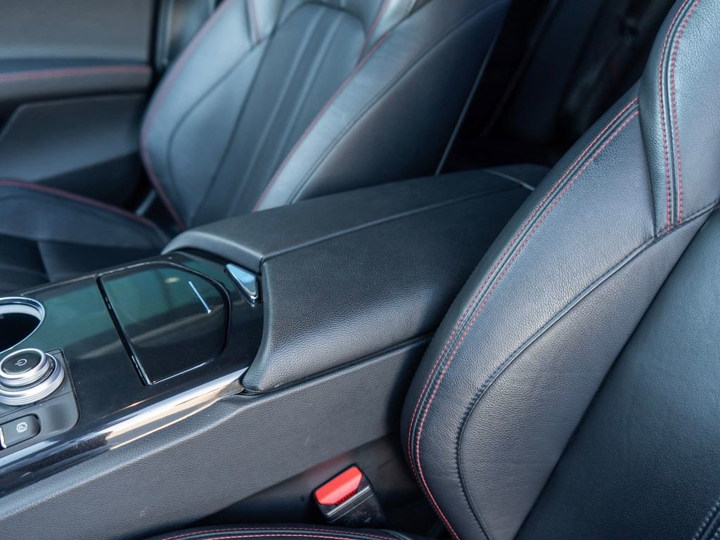 Used 2022 Maserati Ghibli Modena image 24