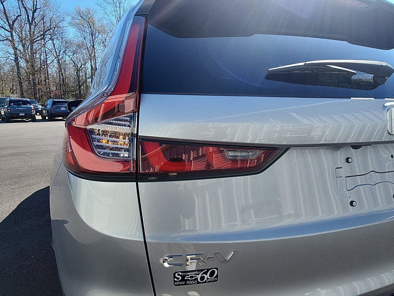 Used 2025 Honda CR-V LX image 13