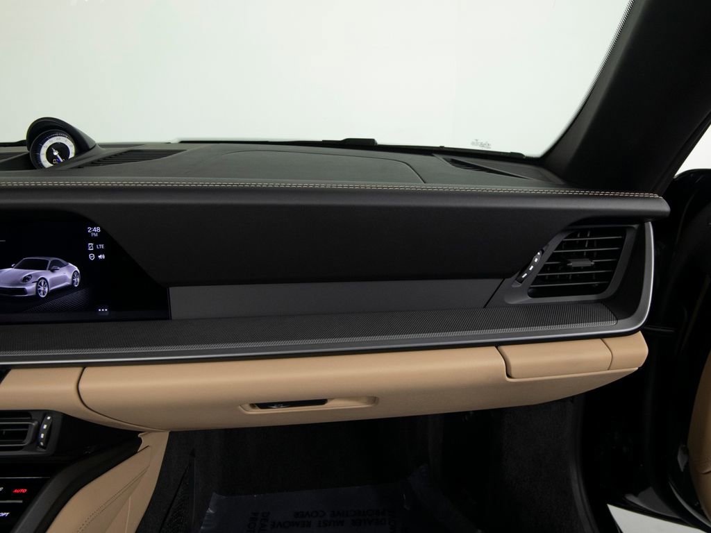 Certified 2022 Porsche 911 Carrera 4S image 39