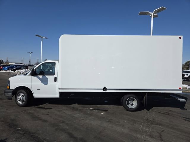 New 2026 Chevrolet Express 3500 w/ Power Convenience Package RWD image 17