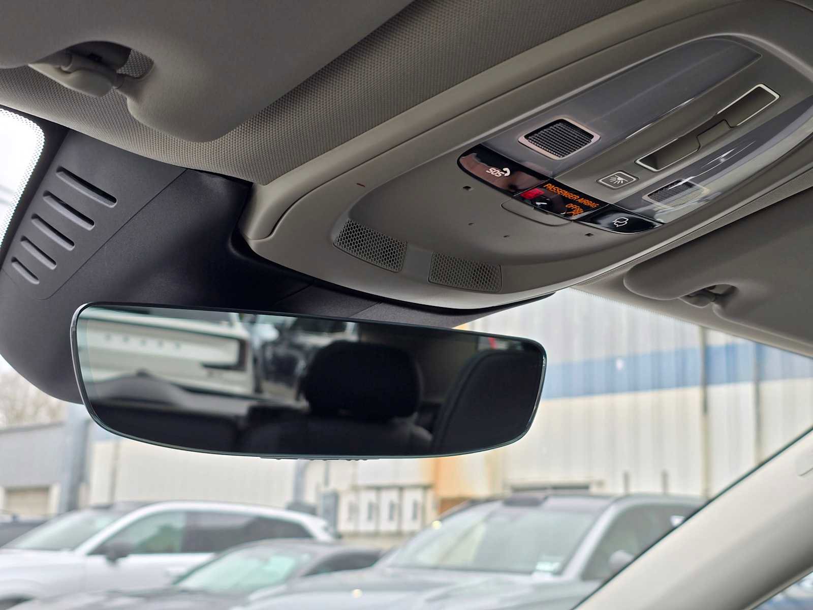 Certified 2023 Volvo XC60 B5 Ultimate image 28