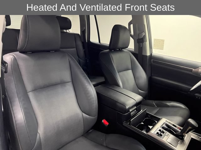 Used 2015 Lexus GX 460 w/ Comfort Package AWD/4WD image 12