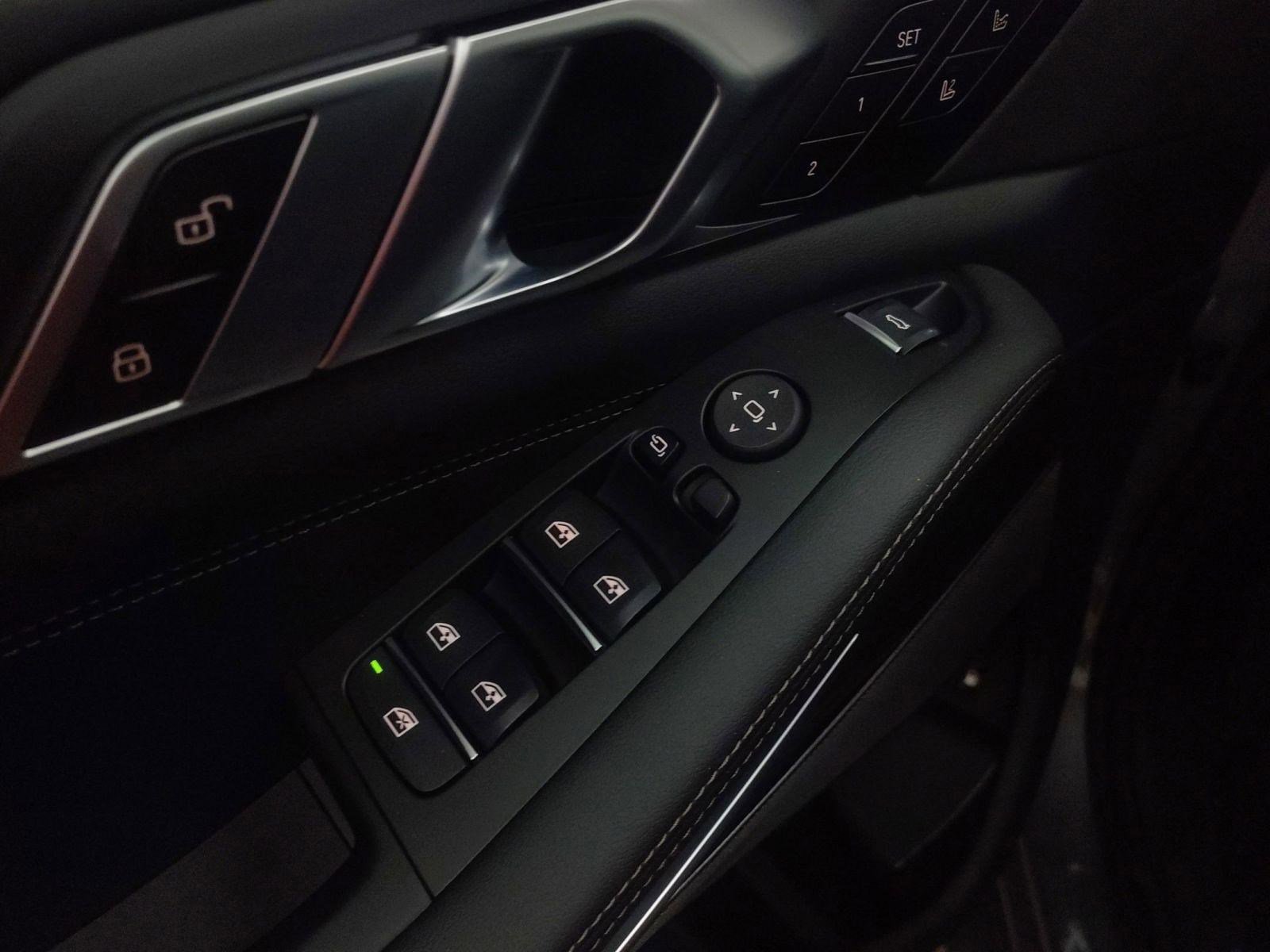 New 2026 BMW X5 xDrive50e image 12