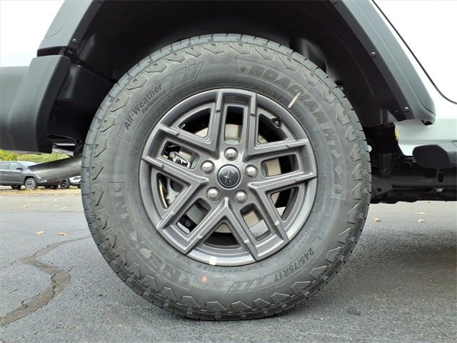 New 2026 Jeep Wrangler Sport S image 9