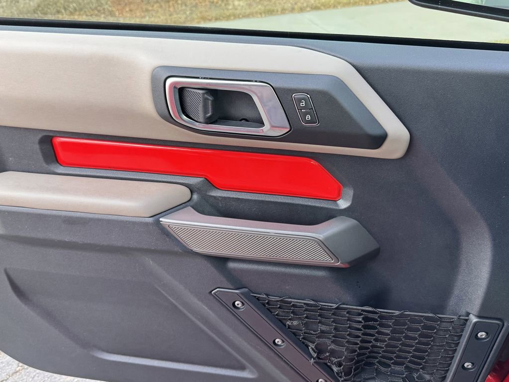 Used 2022 Ford Bronco Wildtrak image 12