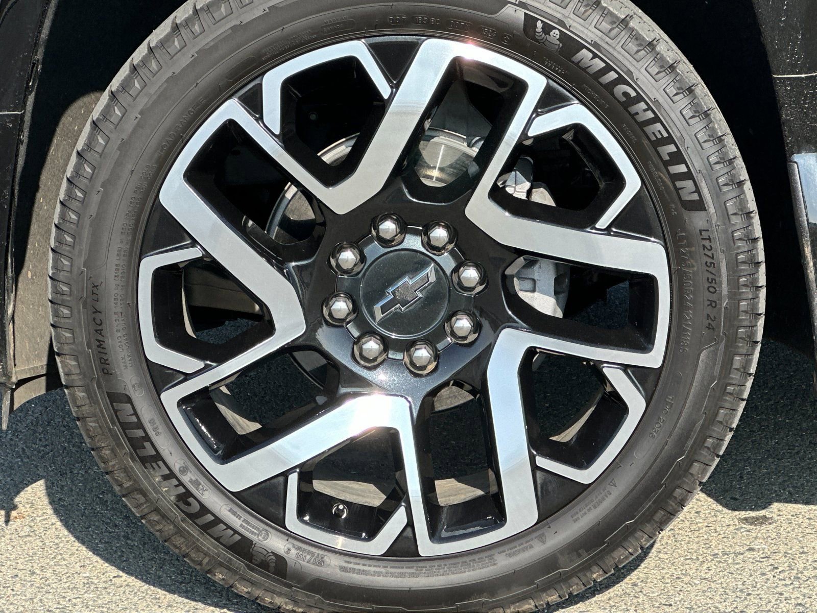 Used 2024 Chevrolet Silverado EV RST image 32