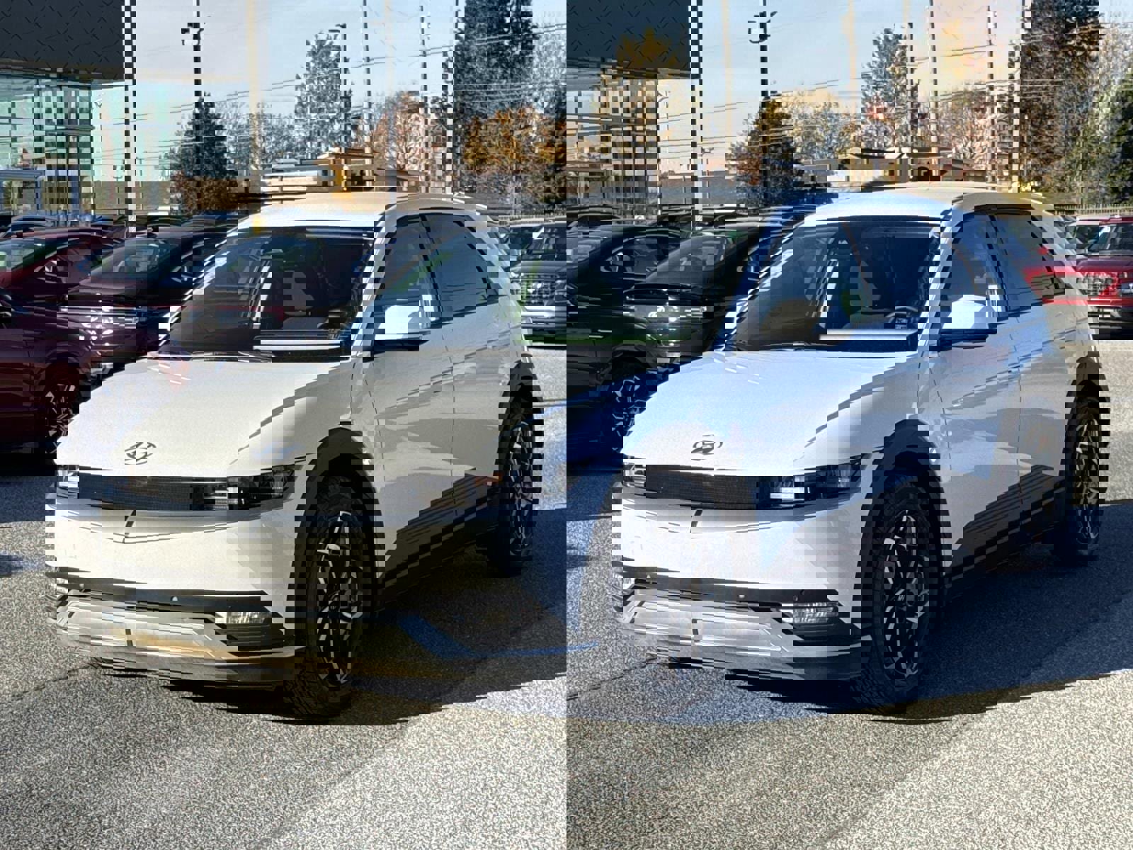 Used 2024 Hyundai Ioniq 5 SEL image 1