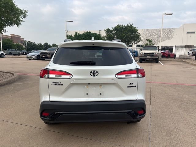 Used 2023 Toyota Corolla Cross SE AWD/4WD image 6