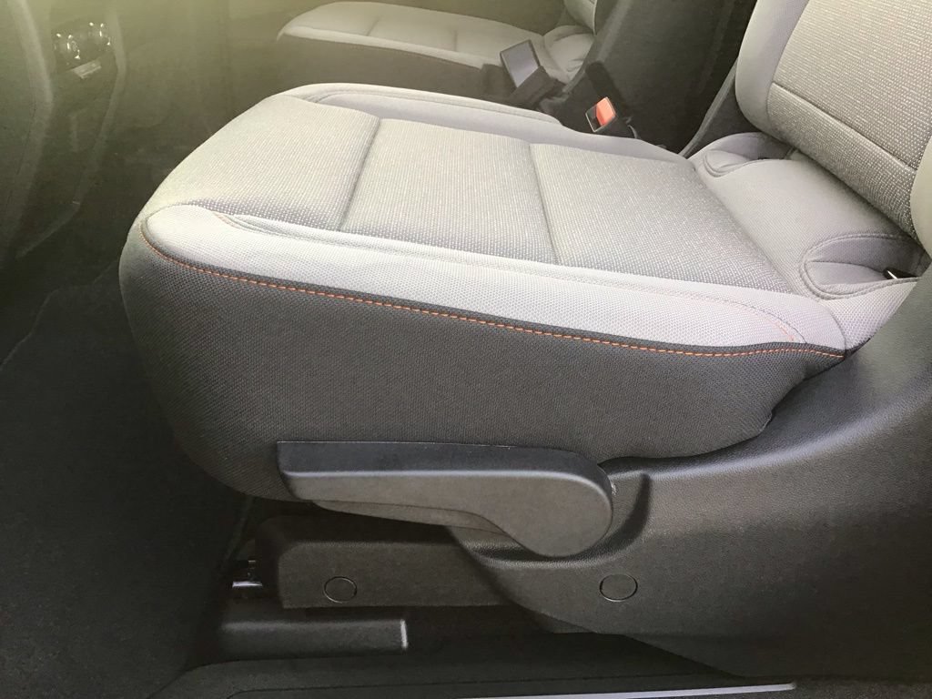 New 2026 Chevrolet Traverse LT w/ Driver Confidence Package FWD image 16