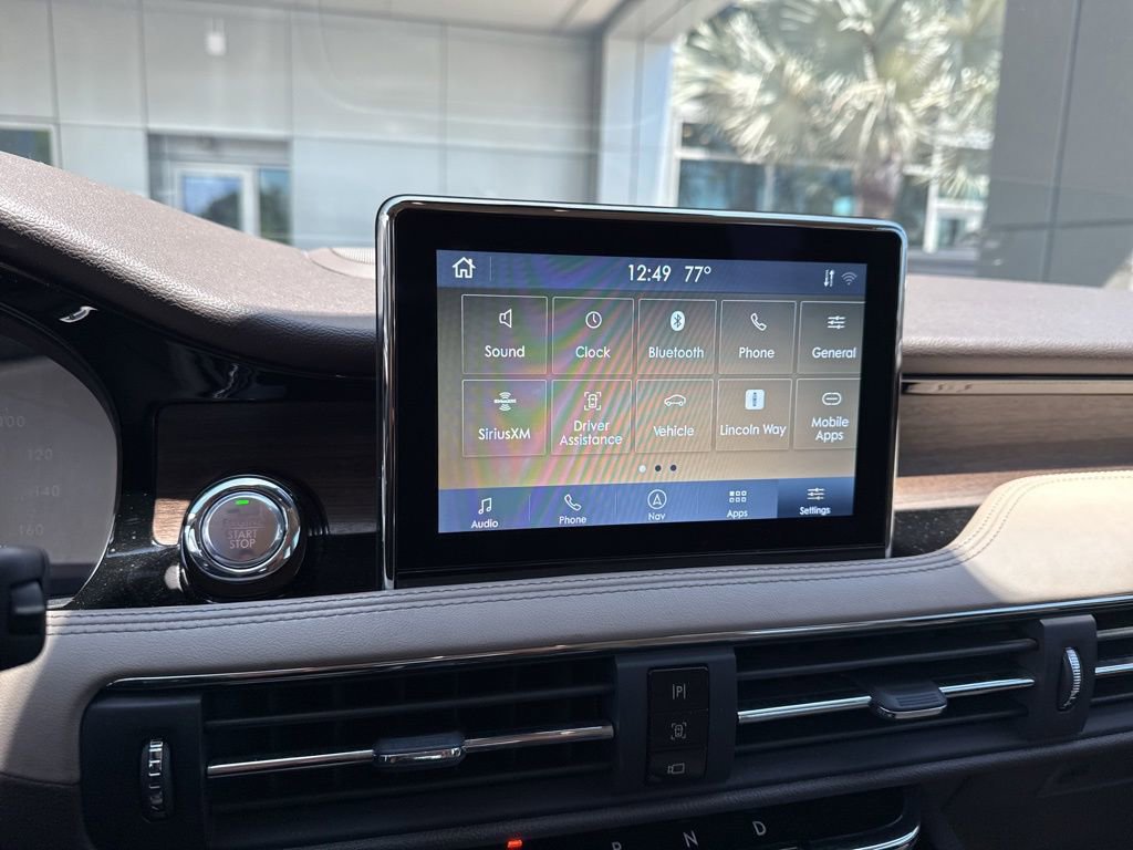 Used 2021 Lincoln Corsair Reserve FWD image 7